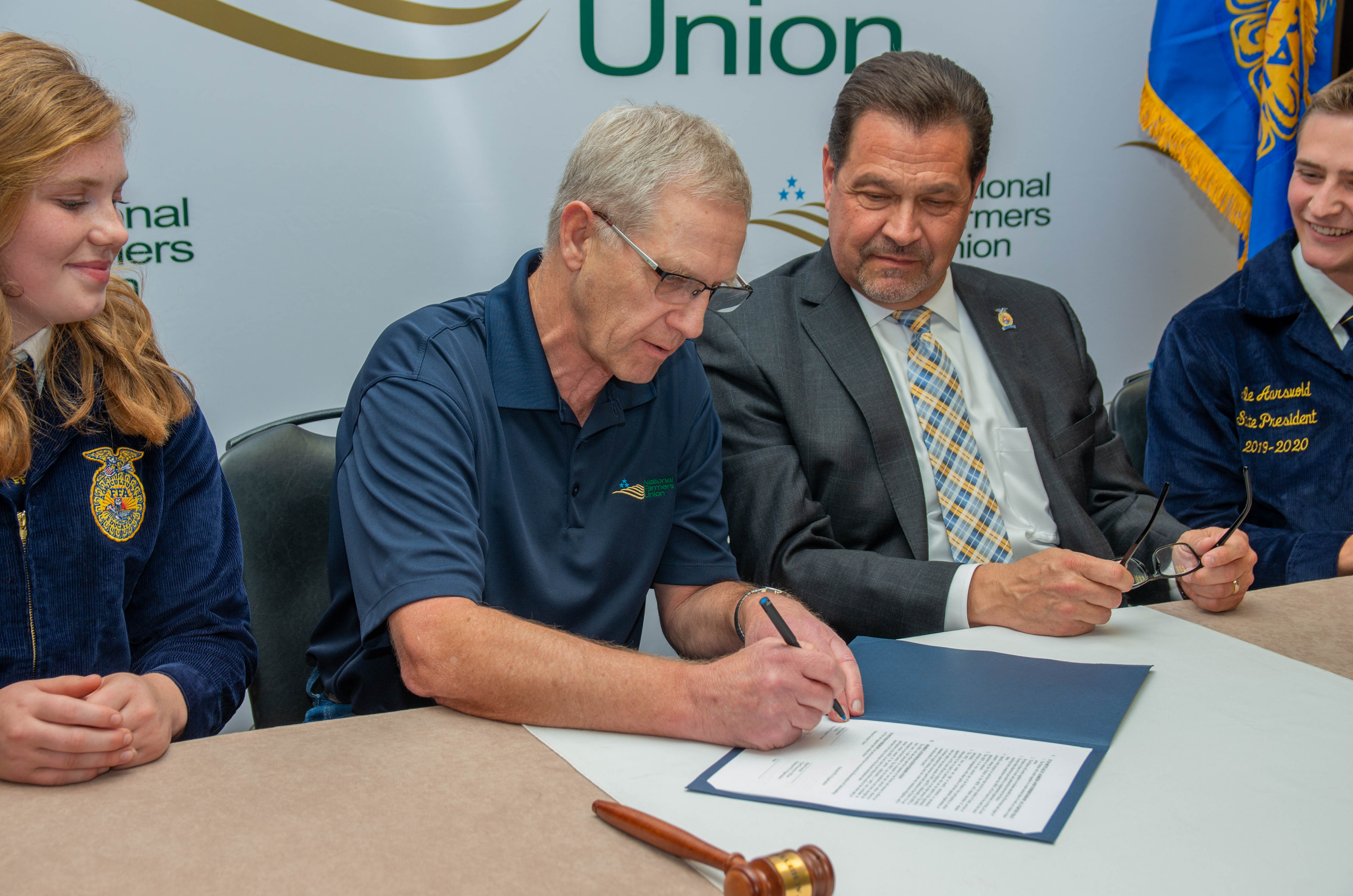 NFU, FFA Cement Partnership at MOU Signing Ceremony; Groups Work Together to Strengthen Youth Agricultural Education and Leadership